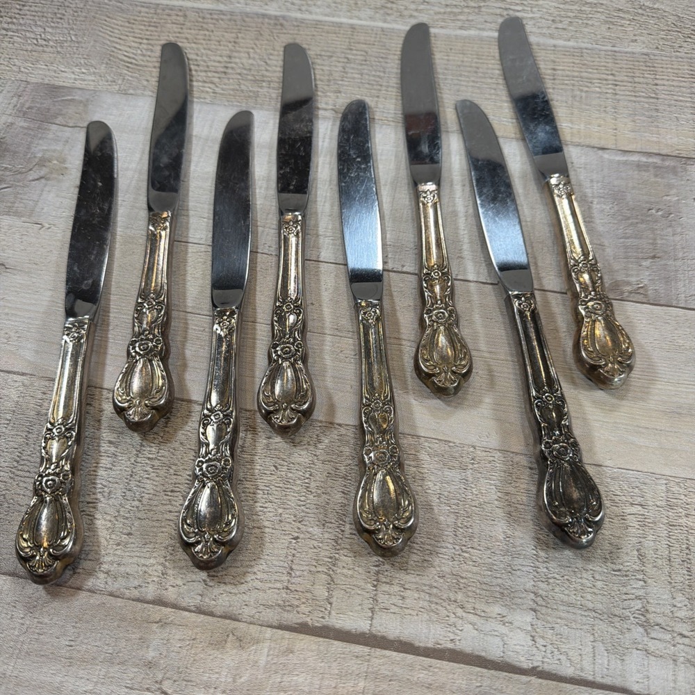 1847 Rogers Bros Grand Heritage dinner knives approx. 9" set of 8 Vintage